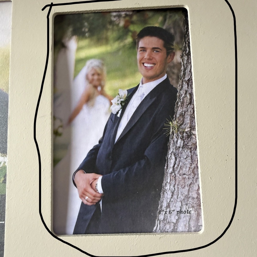 P. Graham Dunn Puzzle Wall Mounted Photo Frame 13 X 22 PUF0110 - Picture 7 of 7